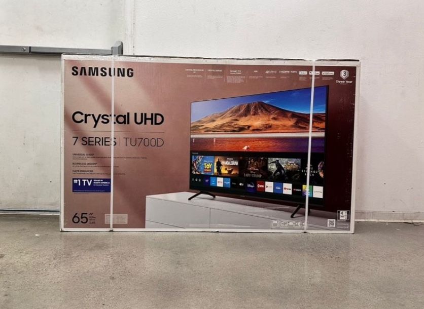 65 “ Samsung Smart 4K LED HDR TV