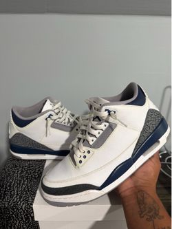 Air Jordan 3 Midnight Navy