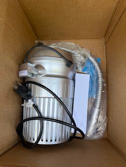 Nail dust collector