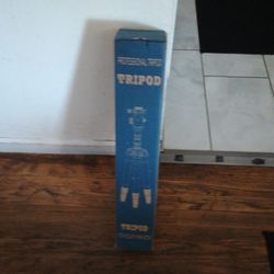 Tripod In Original Case