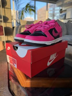 Nike Dunk Low Fierce Pink Black