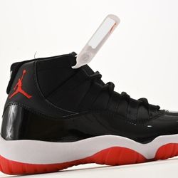 Jordan 11 Playoffs Bred 2