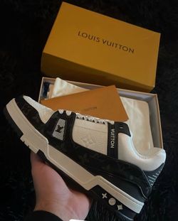 Lv Trainers