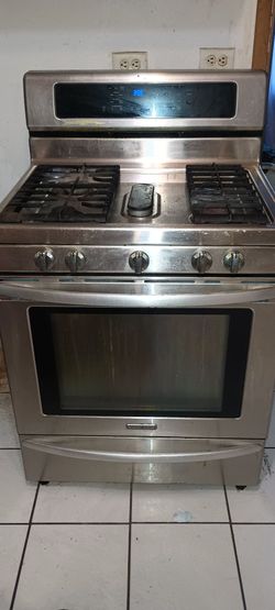 Kitchen Aid stove works good need gone by Wednesday, needs a little more cleaning, degreaser works, I will clean more before pick up