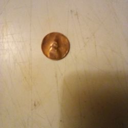 Us Lincoln Penny  Front Is Bad. Back In Good Condition 