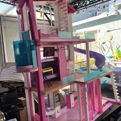 Barbie dream house