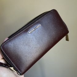 Michael Kors Wallet Great Condition
