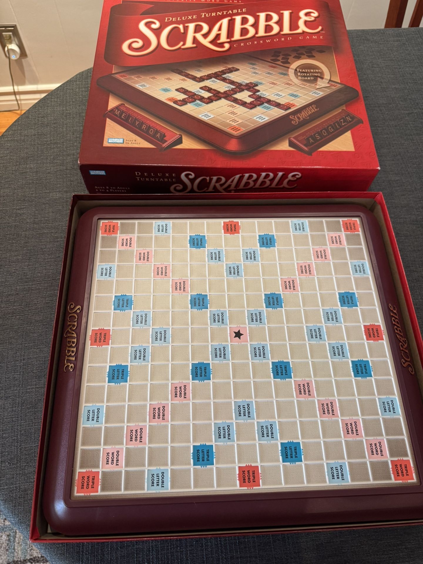 Deluxe Turntable Scrabble Crossword Game