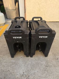 Black Insulated Beverage Dispenser (2)