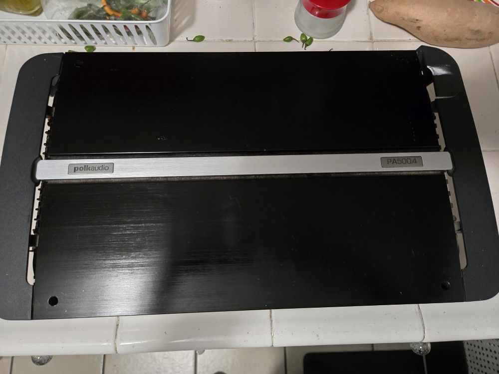 Polk Audio Amplifier