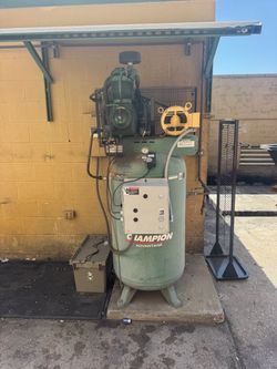 Commercial air compressor