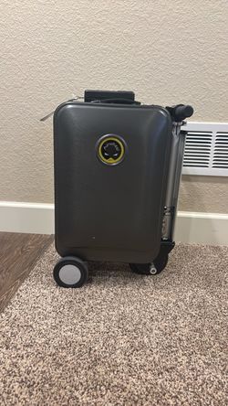Airwheel Rideable Luggage
