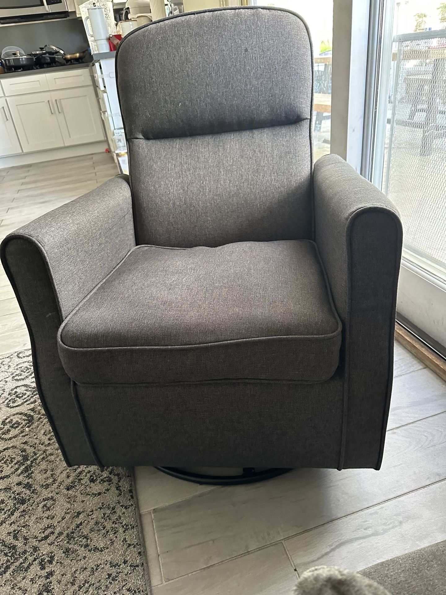 Glider For nursery