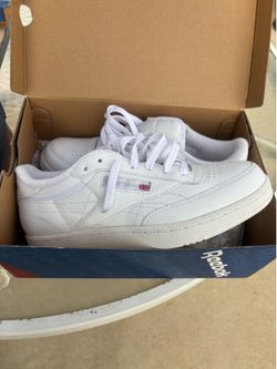 Men’s Reebok shoes size 8