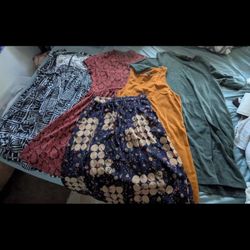 Small Dresses And Skirt