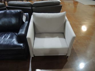 Luonto Luonto Chair - Ivory | Armchair