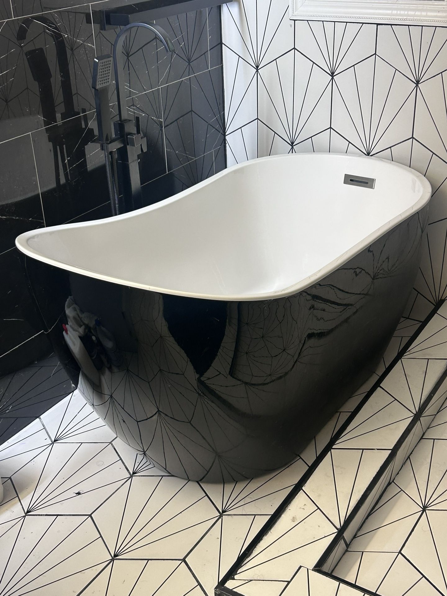 Bathtub