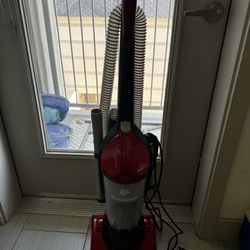 Dirt Devil Vacuum Cleaner