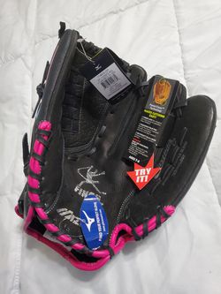 Girl Softball Glove