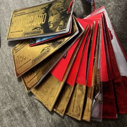 sprayground tags (NOT FREE check description) 