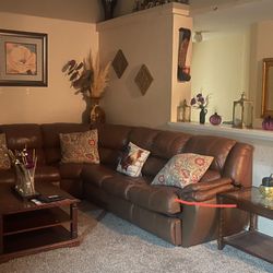 Brown Leather Sectional Sofa with Pullout Bed – 