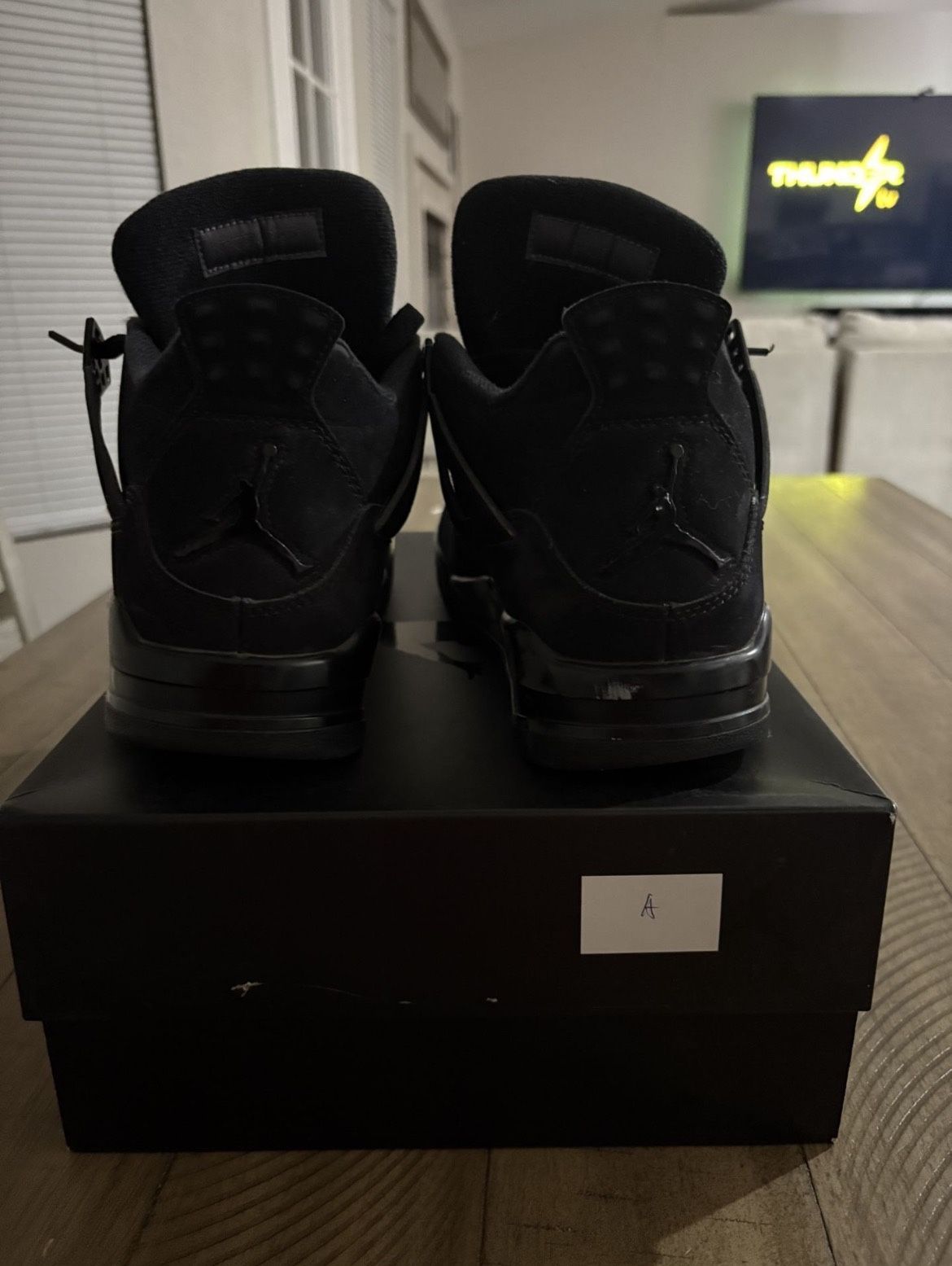 Jordan 4 Black Cat