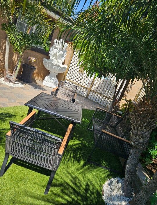Patio Or Balcony Set/ Outdoor Furniture/conversation Set/Cash Only