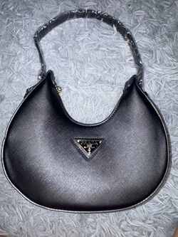 Black Popular Leather Purse Used