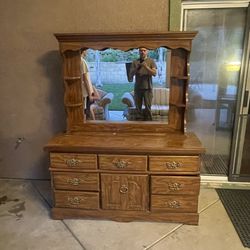 Wooden 8 Drawer Dresser With Mirror