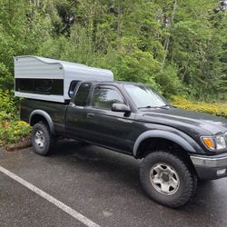 Truck Camper Shell. 
