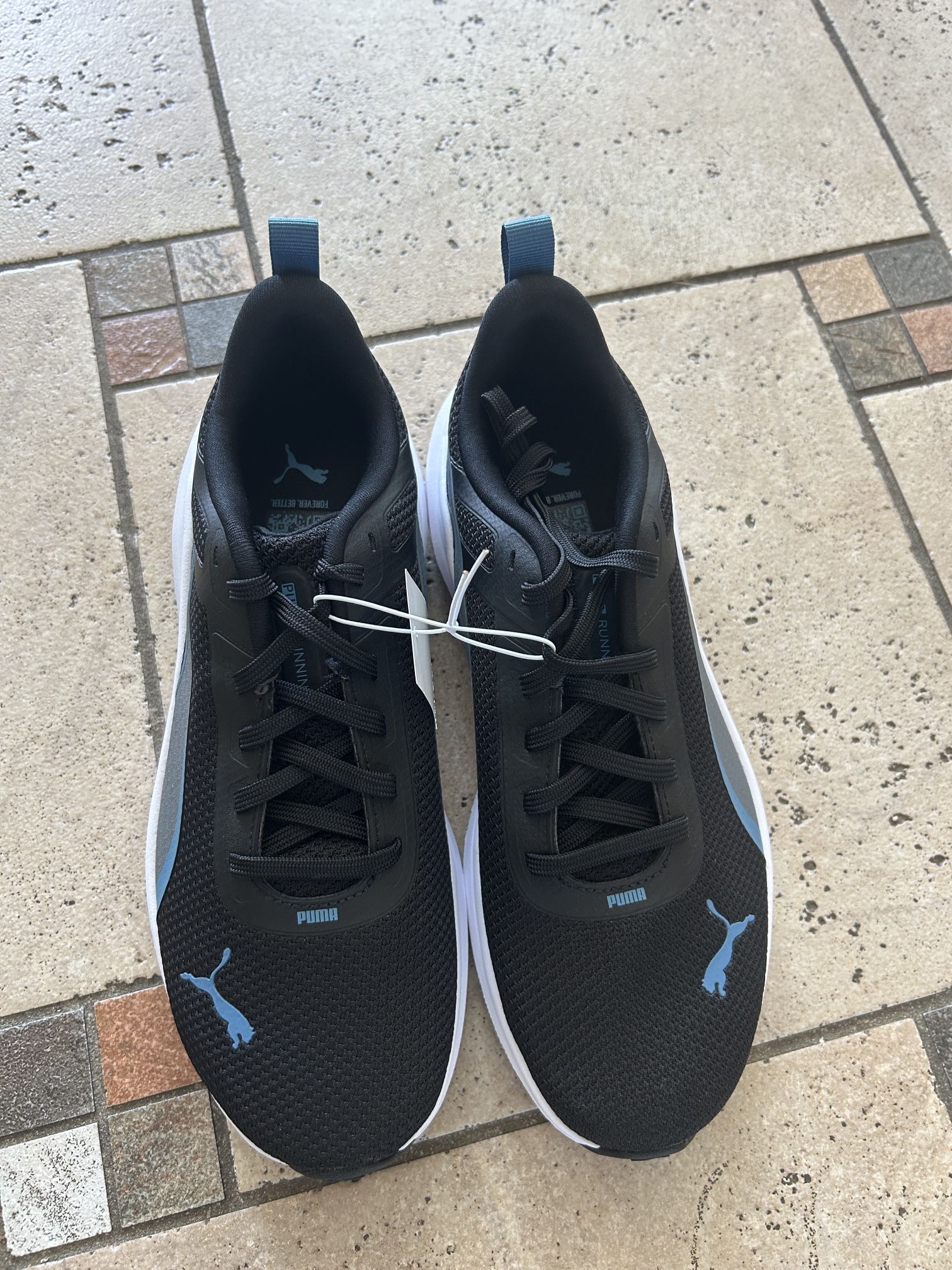 NWT Puma Men's rocket fuel Sneakers Size 9