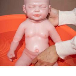 18" Anatomically Correct Silicone Drink And Wet Baby Boy Doll