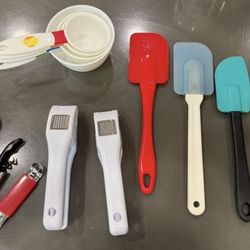 Kitchen Accessories Lot