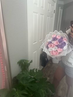 Eternal roses