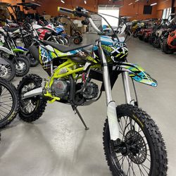 All New RFZ DBX1 Mid Size Dirtbike On Sale || 140cc New Color Scheme Finance Available Easy !!! 
