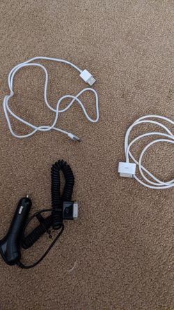 iPad and iPhone chargers cords