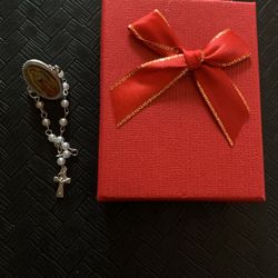 Jesus On The Cross On Beaded Link With Steady Clasps And Picture Of Mary . Pin This Anywhere You Like Or Give As A Wonderful Gift