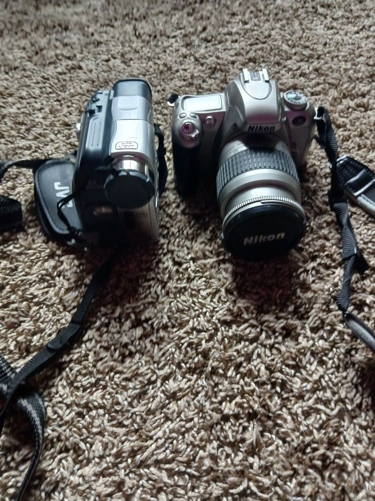 Camcorder And Camrea
