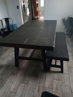 Kitchen table farmhouse