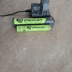 Streamlight Flash Light