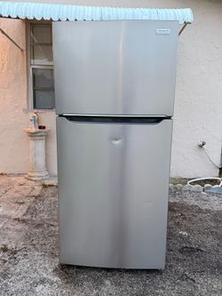 Refrigerator Frigidaire stainless steel 30 wide
