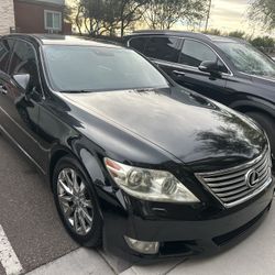 2010 Lexus LS 460