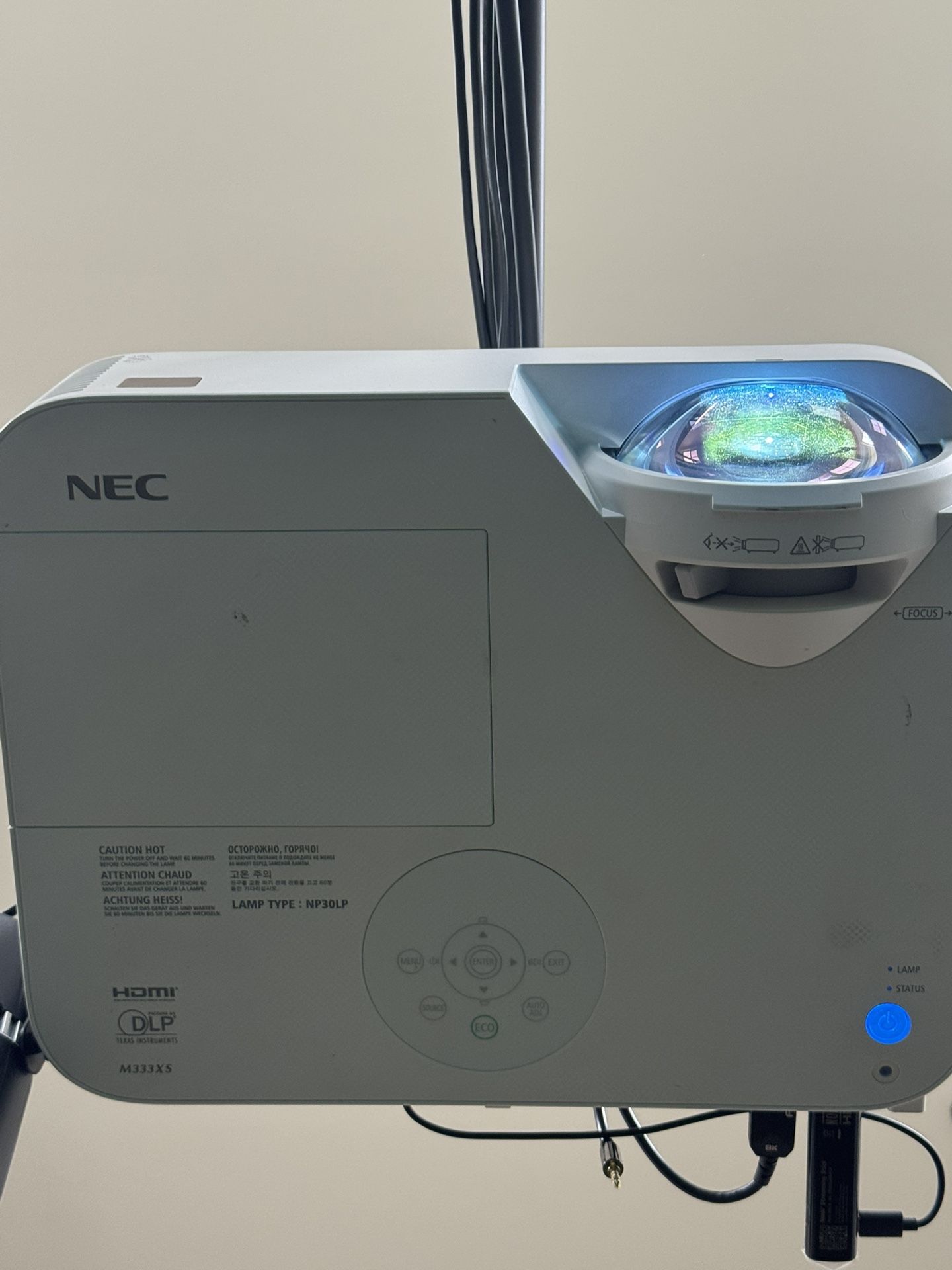 NEC NP-M333XS Projector
