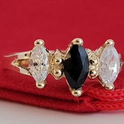 ❤️14k Size 7.25 Lovely Solid Yellow Gold Dark Sapphire and Cubic Zirconias Ring!/ Anillo de Oro con Zafiro y Cubic Zirconia!👌🎁Post Tags: Anillo de O