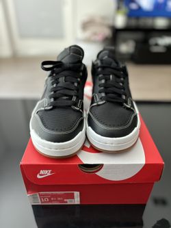 W Dunk Low Disrupt