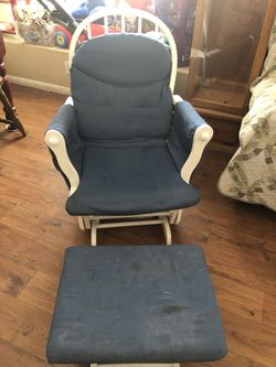 Gliding chair and ottoman