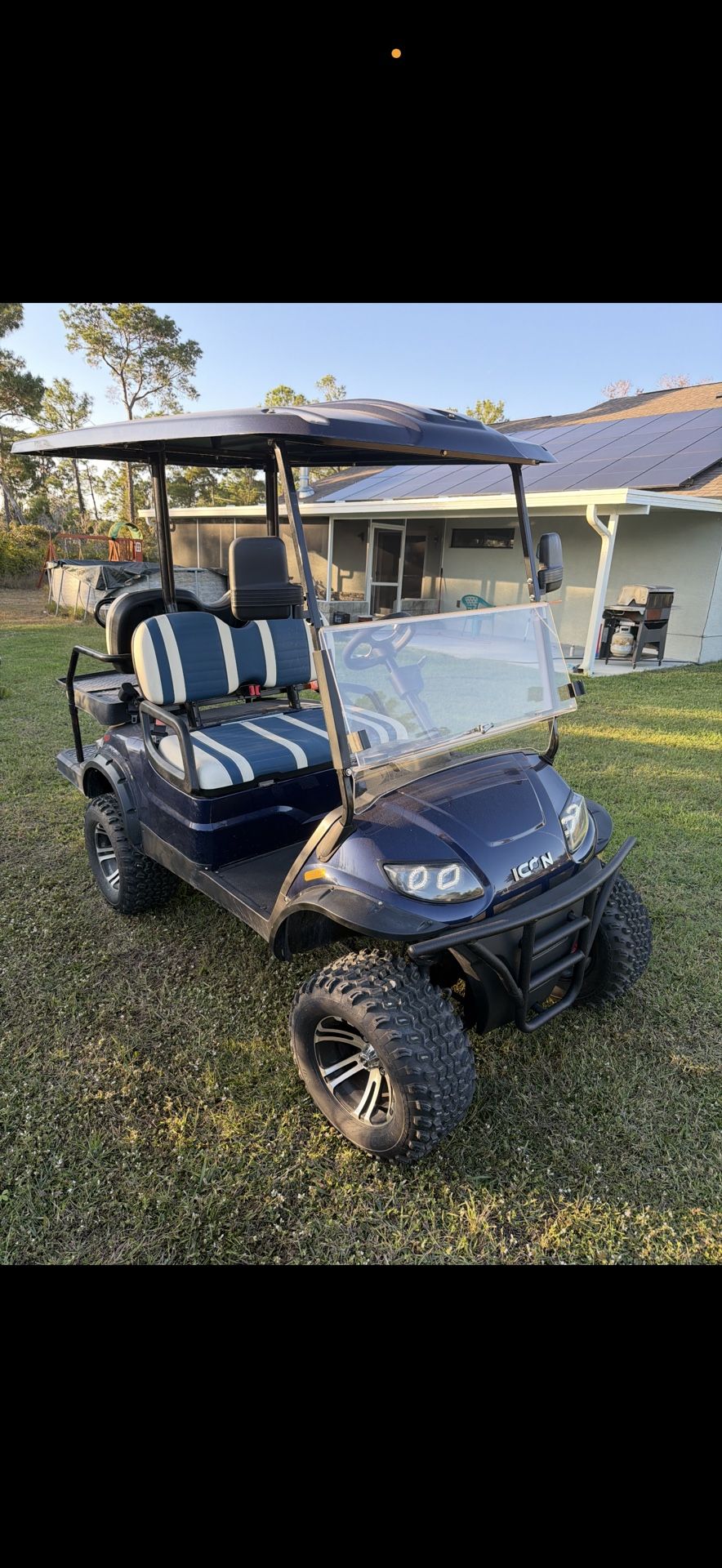 2023 Icon Golf Cart