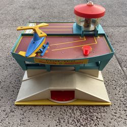 Fisher price little people airport 996 family airport only