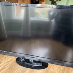 55 Inch Vizio TV.  With Remote.  Great Price.  