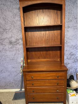 Bookshelf desk